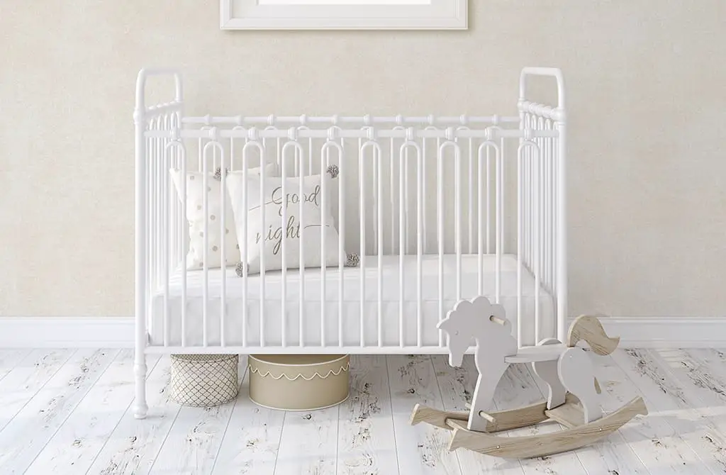 10 Beautiful Metal Cribs for Your Baby – Nursery & Kid’s Room Décor ...